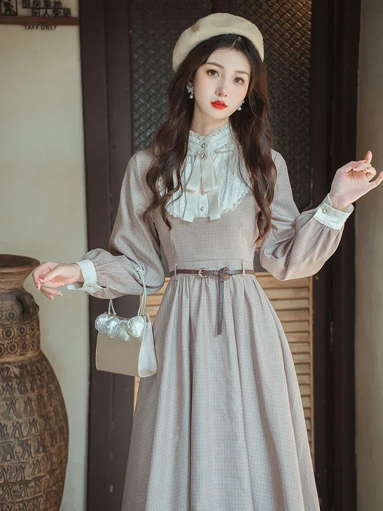 Vintage-inspired Dress With Lace And Belted Waist