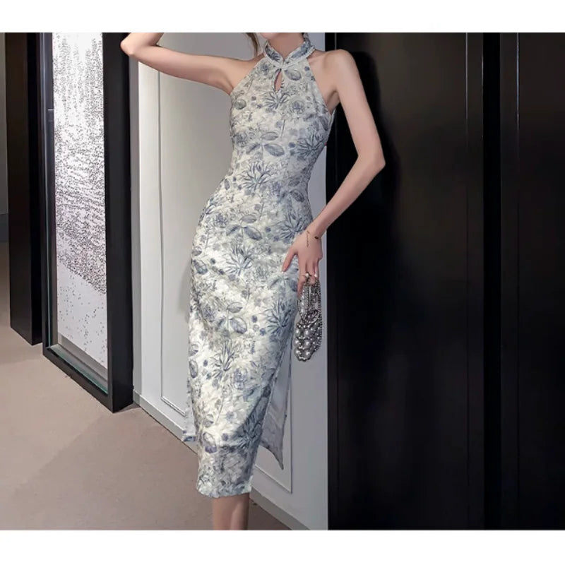 Floral Embroidered Halter Slim-fit Evening Dress