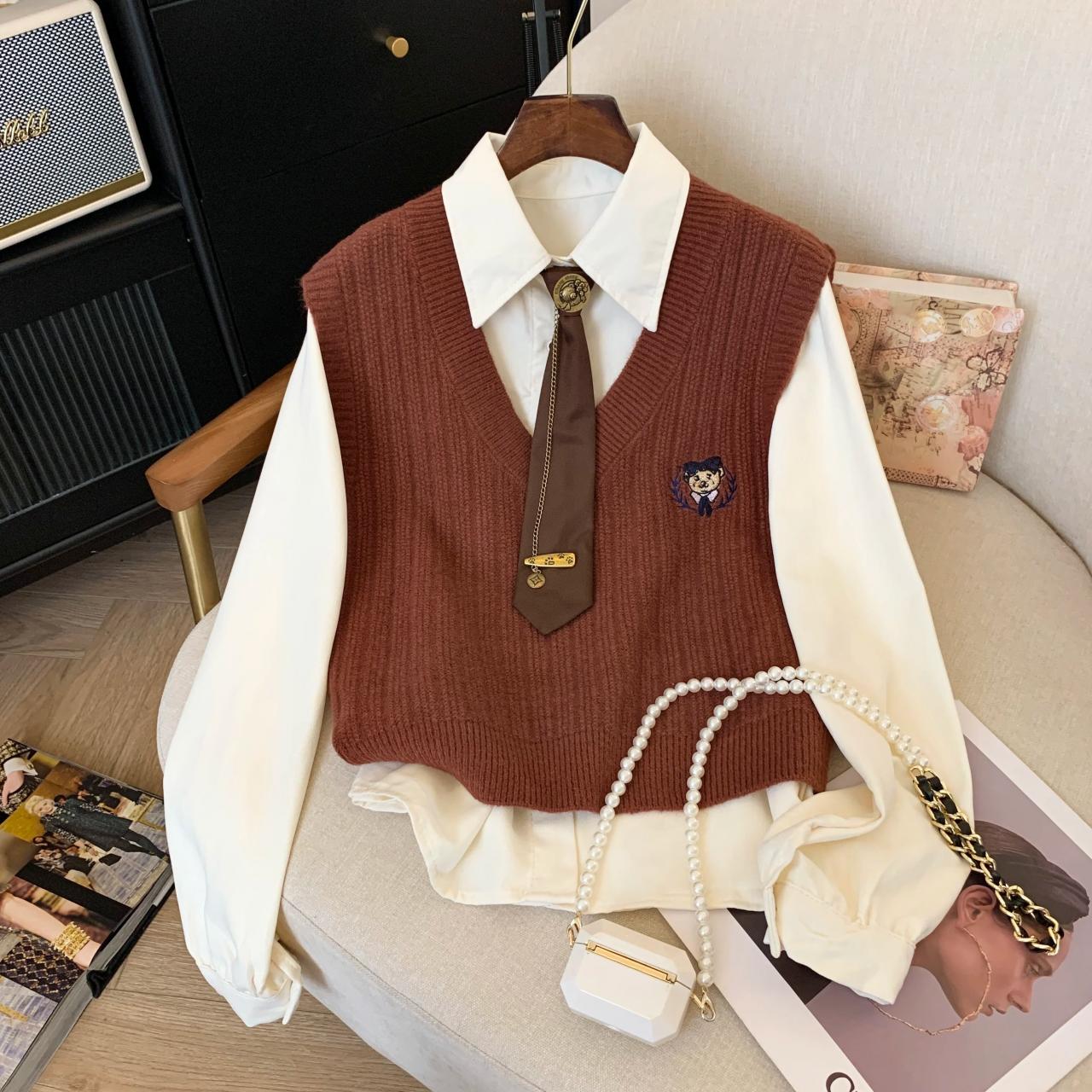 Woolen Vest And Tie Button-down Shirt Combo on Luulla