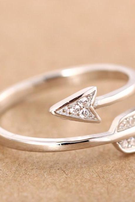 New Fashion Silver Plated Arrow Crystal Rings for Women Girls Adjustable Engagement Ring