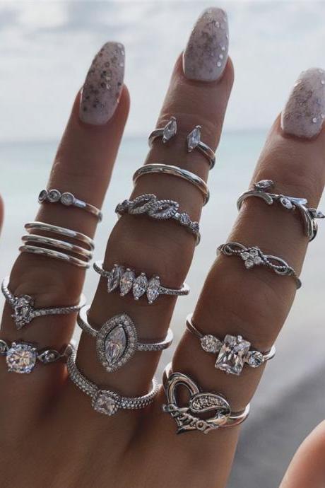 Women's fashion knuckle ring set 