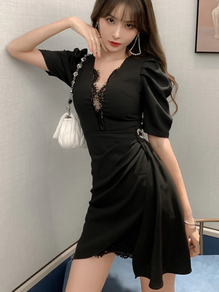 Black Dress With Lace Trim And Ruching on Luulla